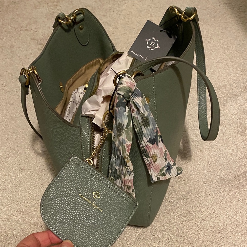 Nanette Lepore Green Tote with Gold Accents - Picture 7 of 11